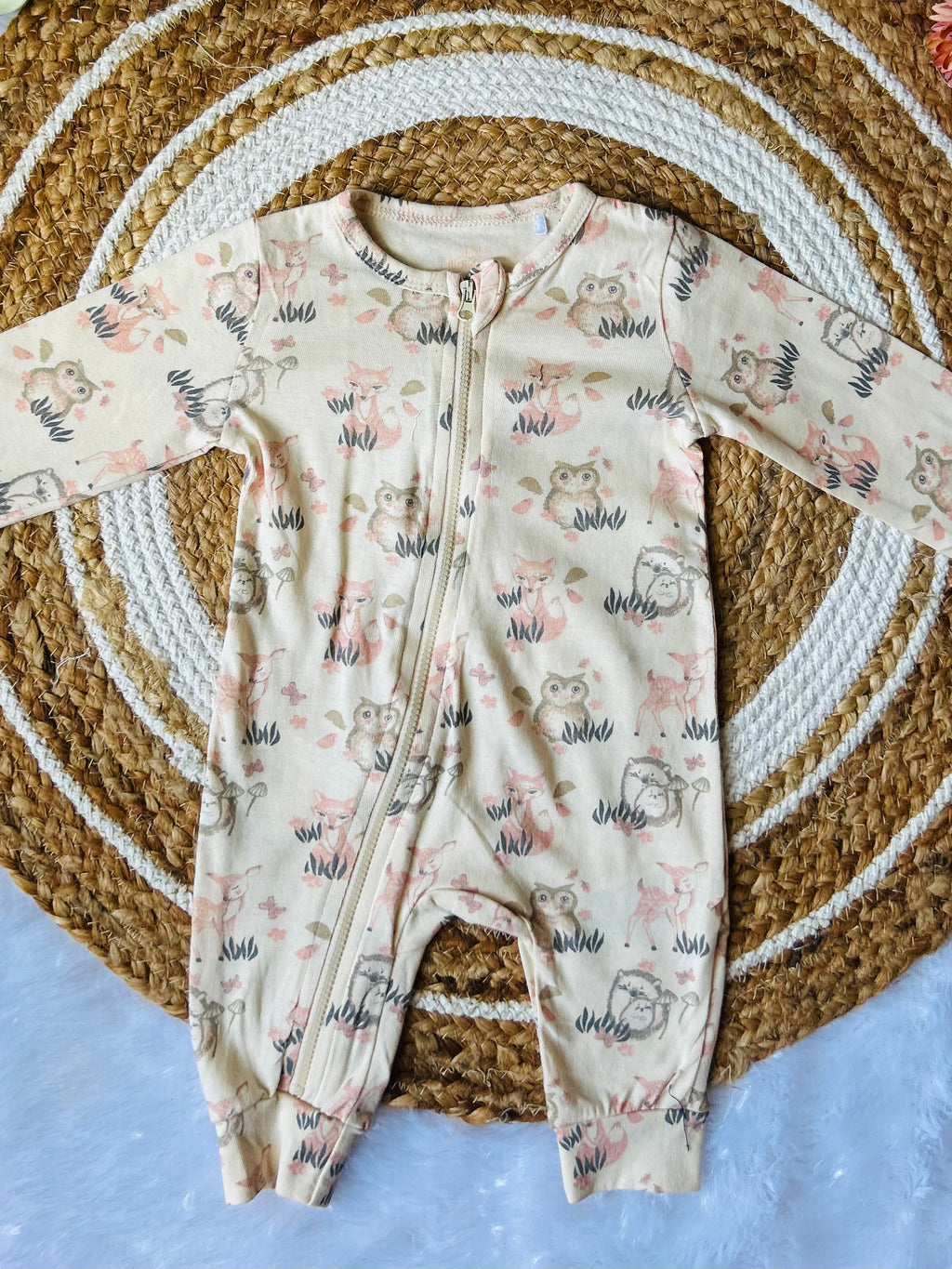 JumpSuits / Full Rompers