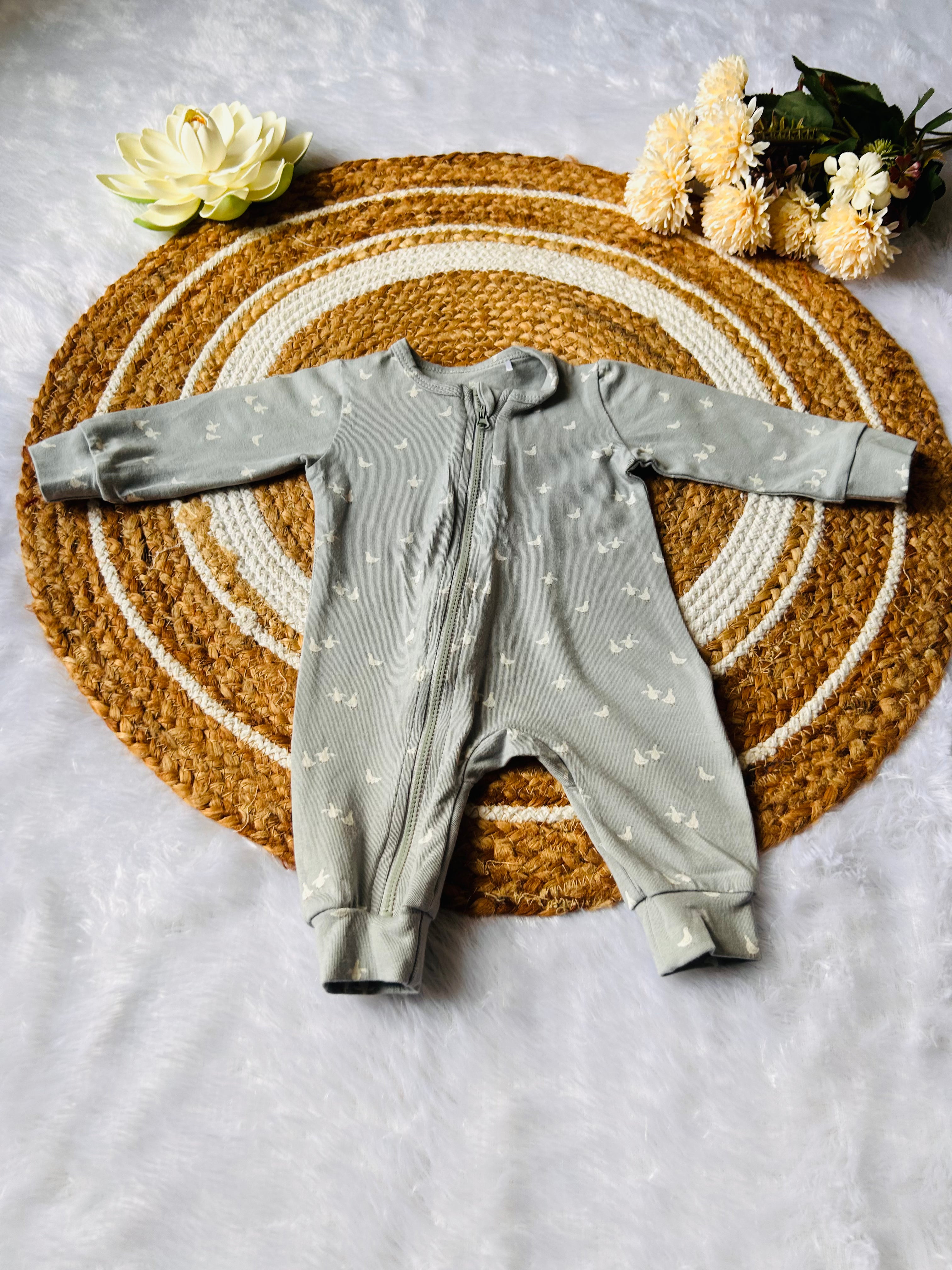 JumpSuits / Full Rompers