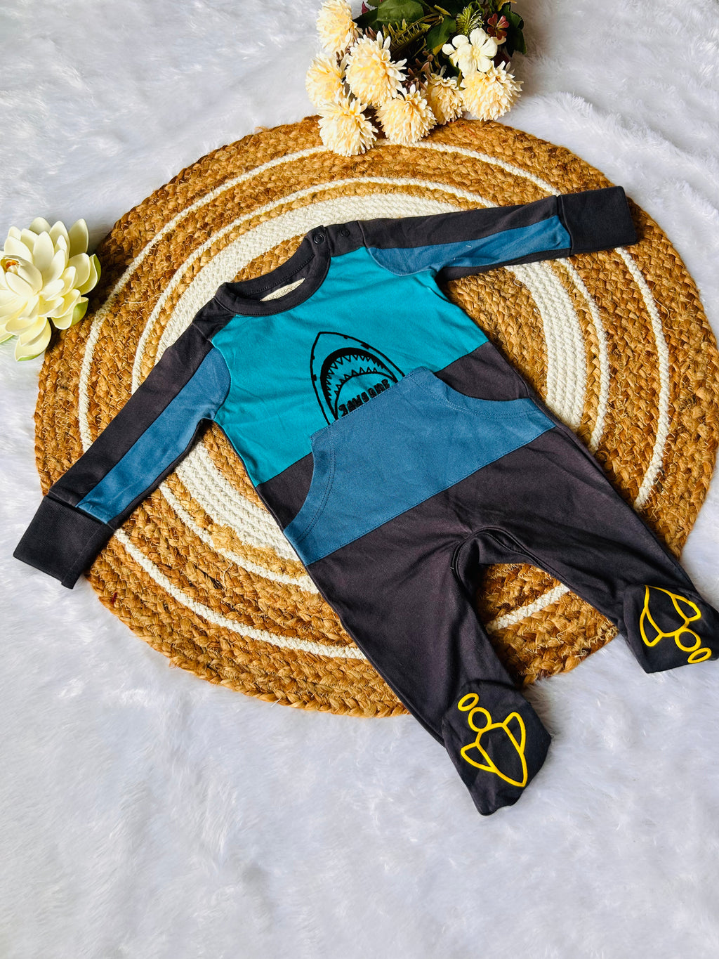 JumpSuits / Full Rompers
