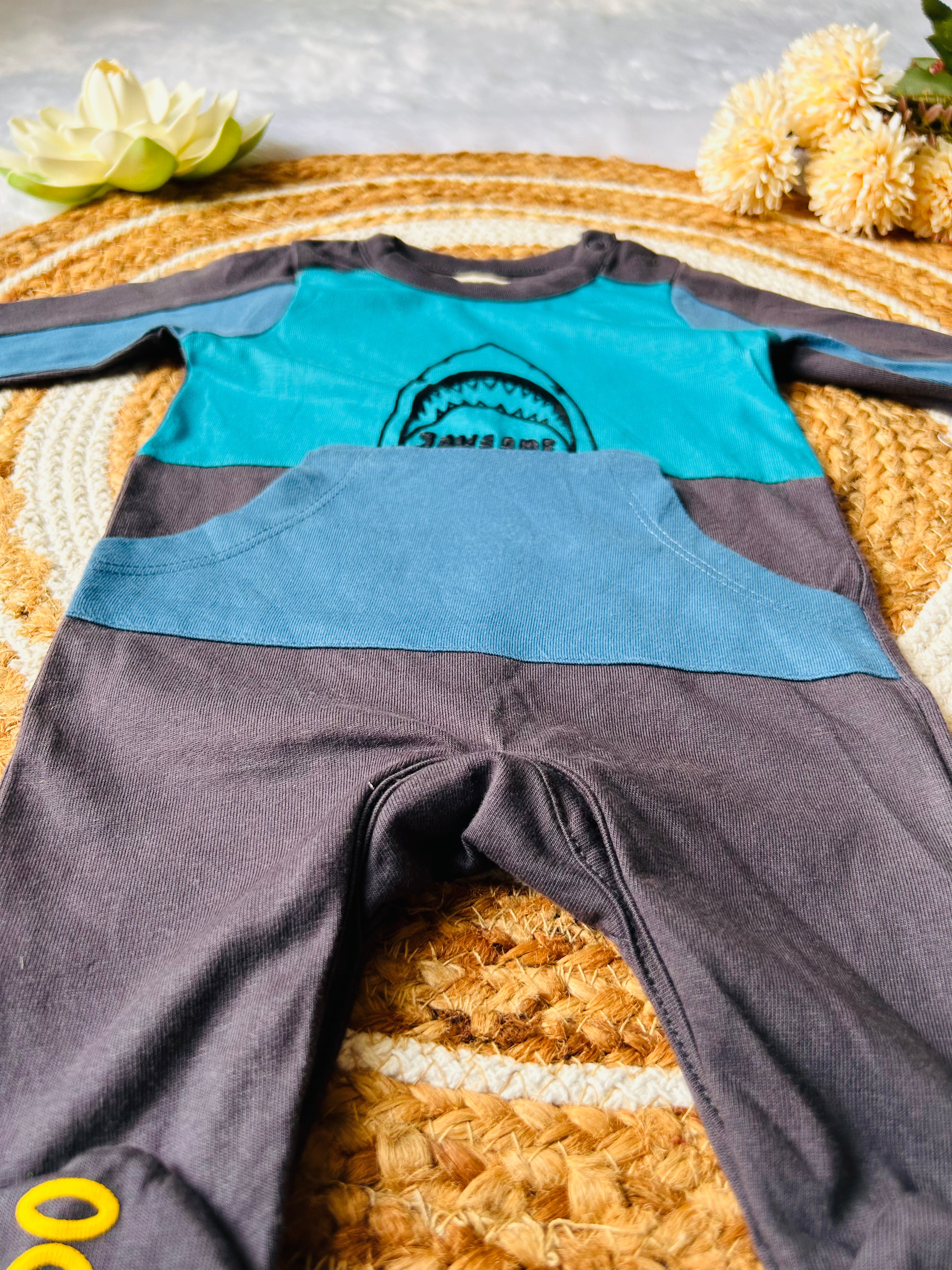 JumpSuits / Full Rompers