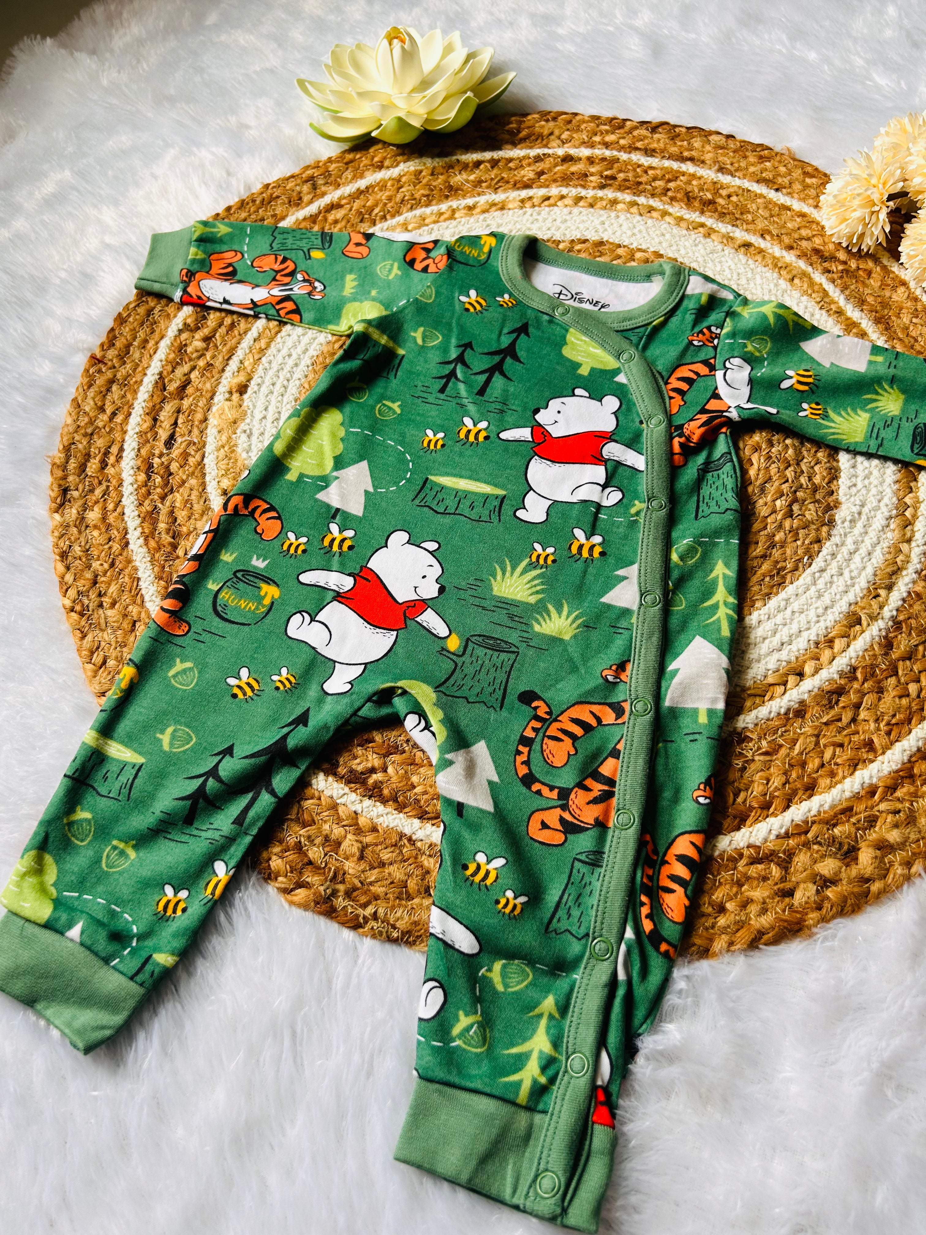 JumpSuits / Full Rompers
