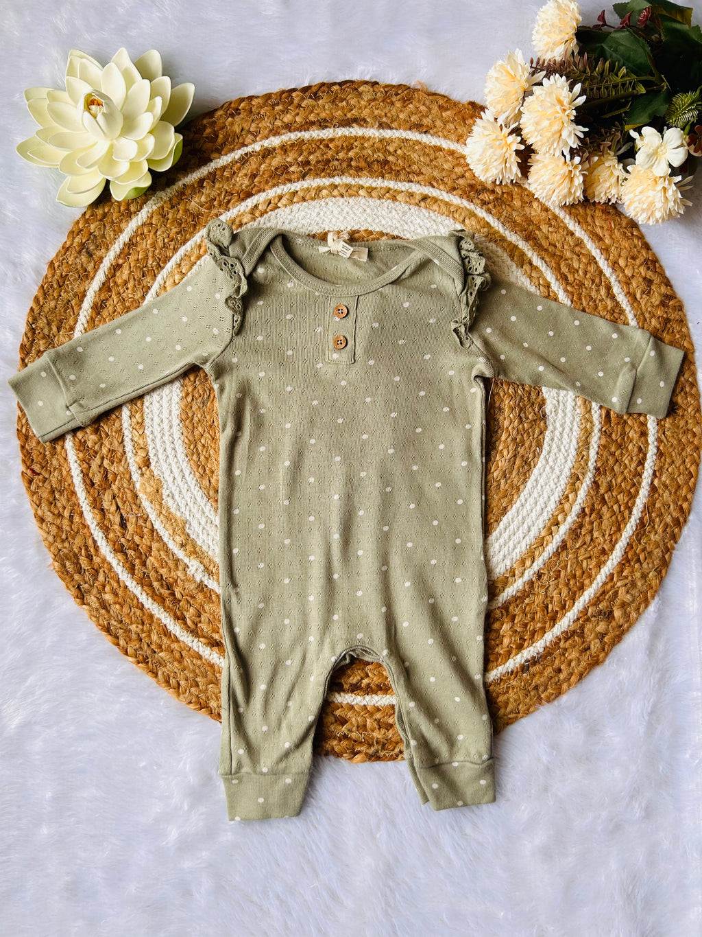 JumpSuits / Full Rompers